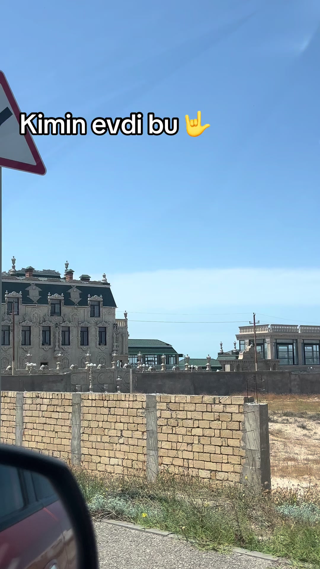 @👀