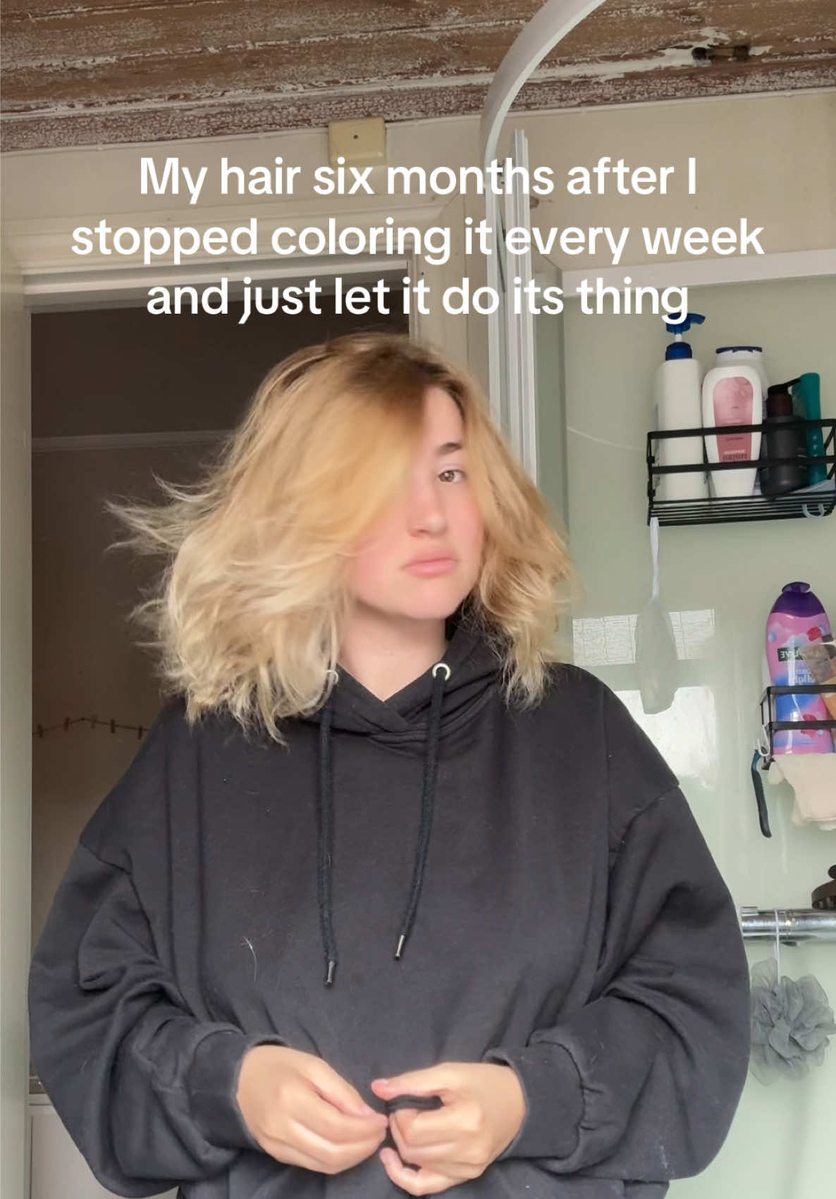 @joaniejoane