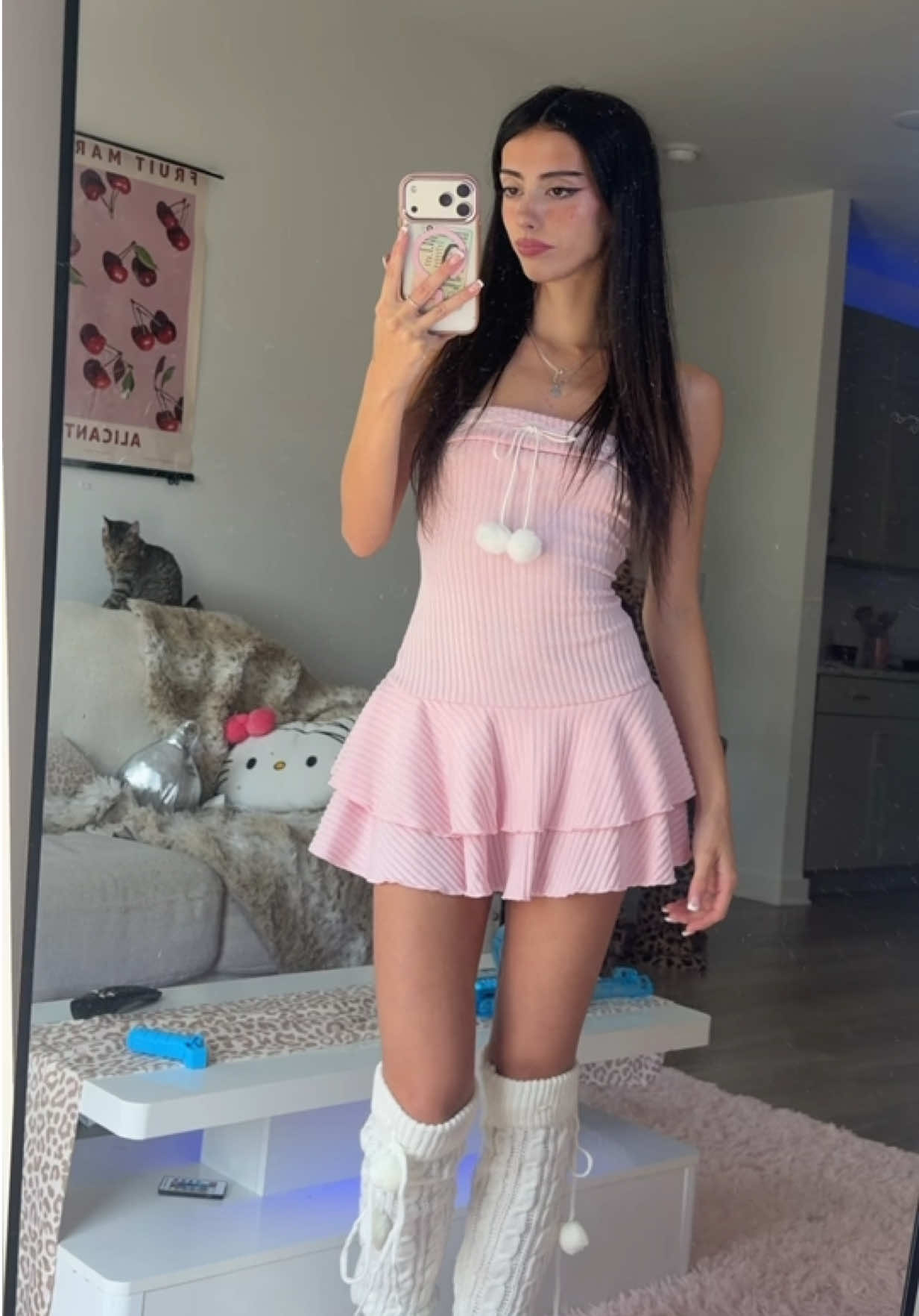 @✩* ・゚。✧・