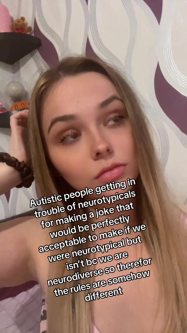 @Elliestoresx