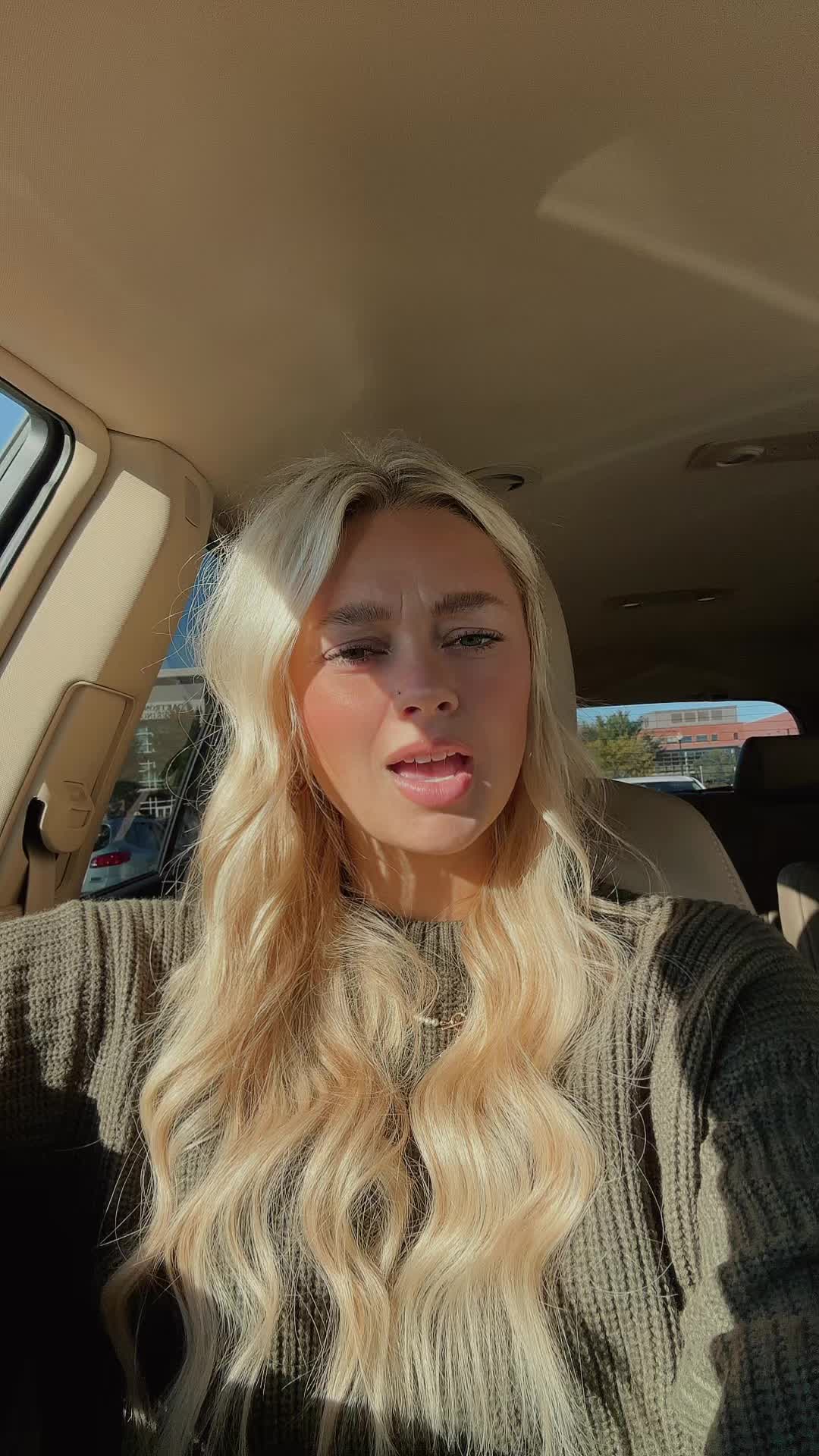 @😋