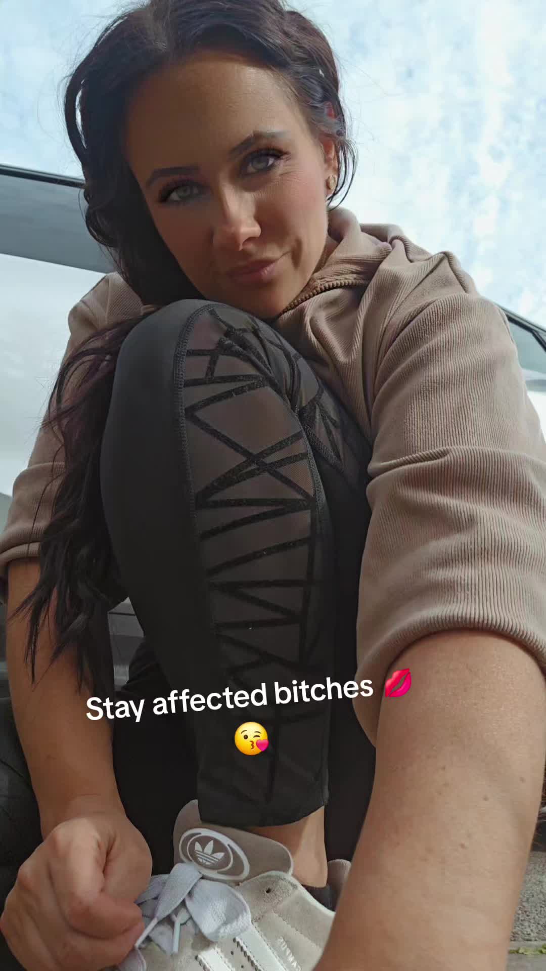 @Live♥️Love♥️Laugh