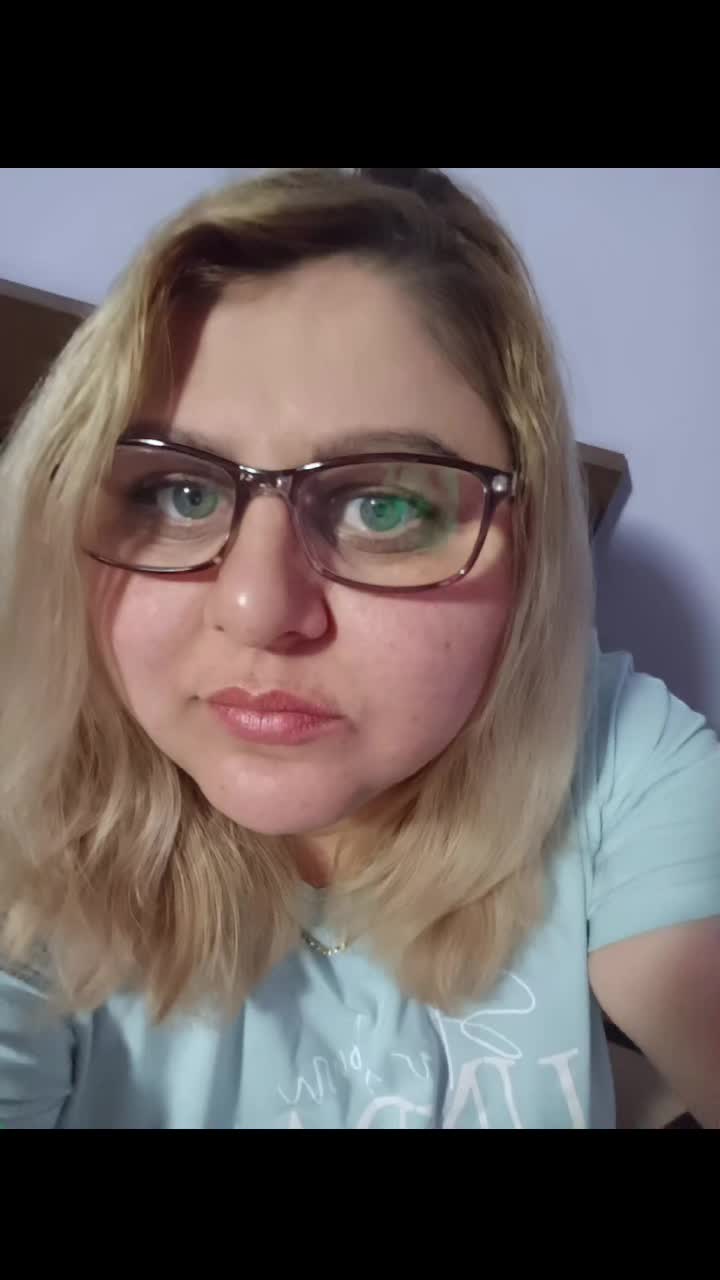 @Adriana86