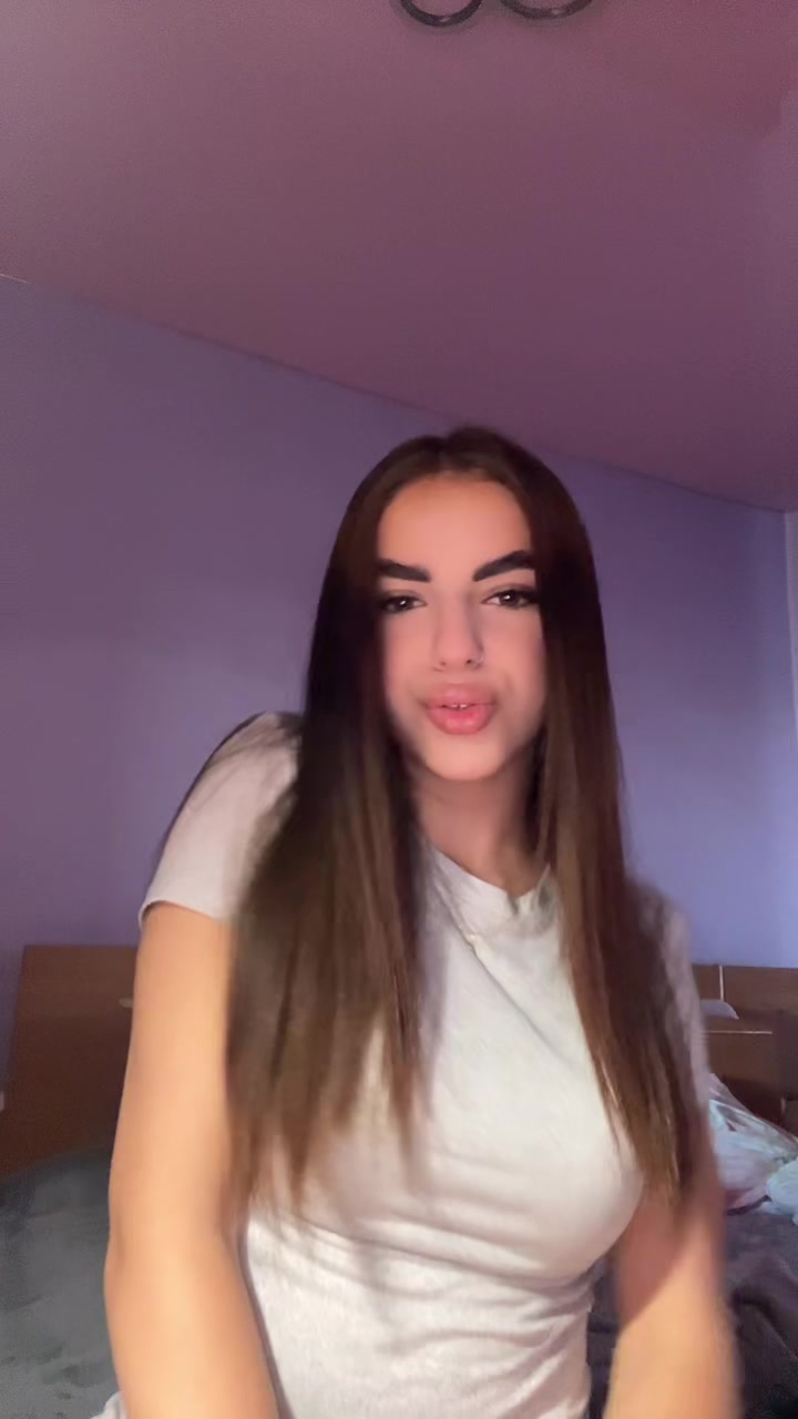 @𝓶𝓪𝓻𝔂𝓪𝓼𝓱𝓪