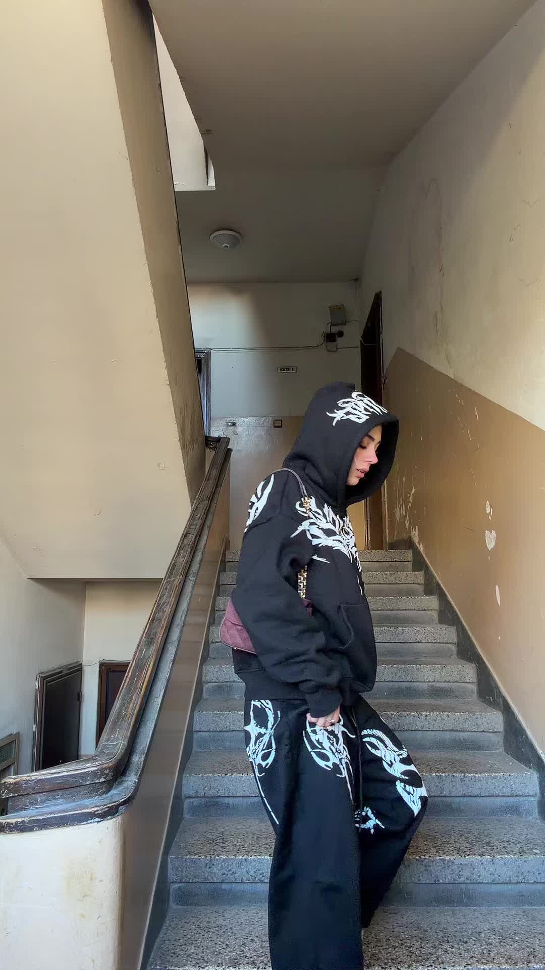 @ak