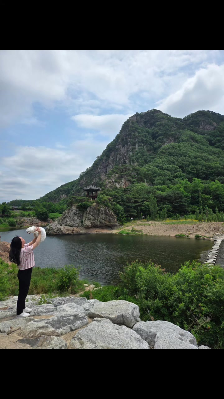 @율님