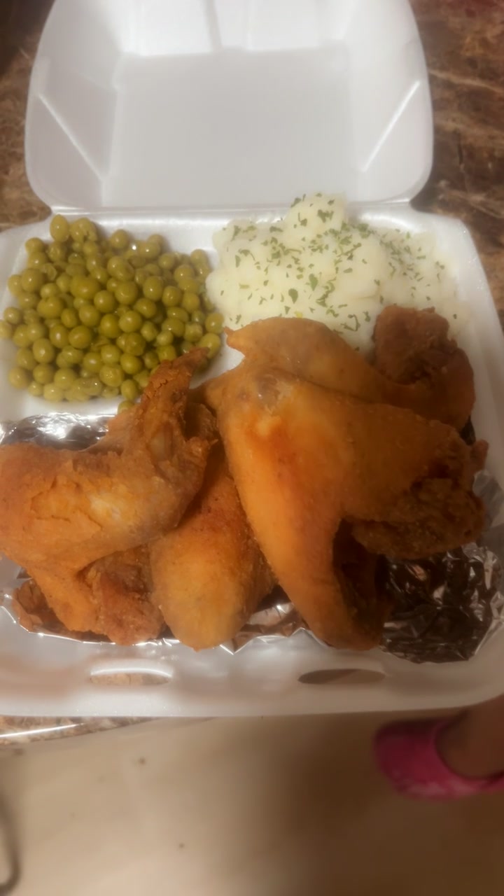 @KD Exotic Wingz N&rsquo; Tingz