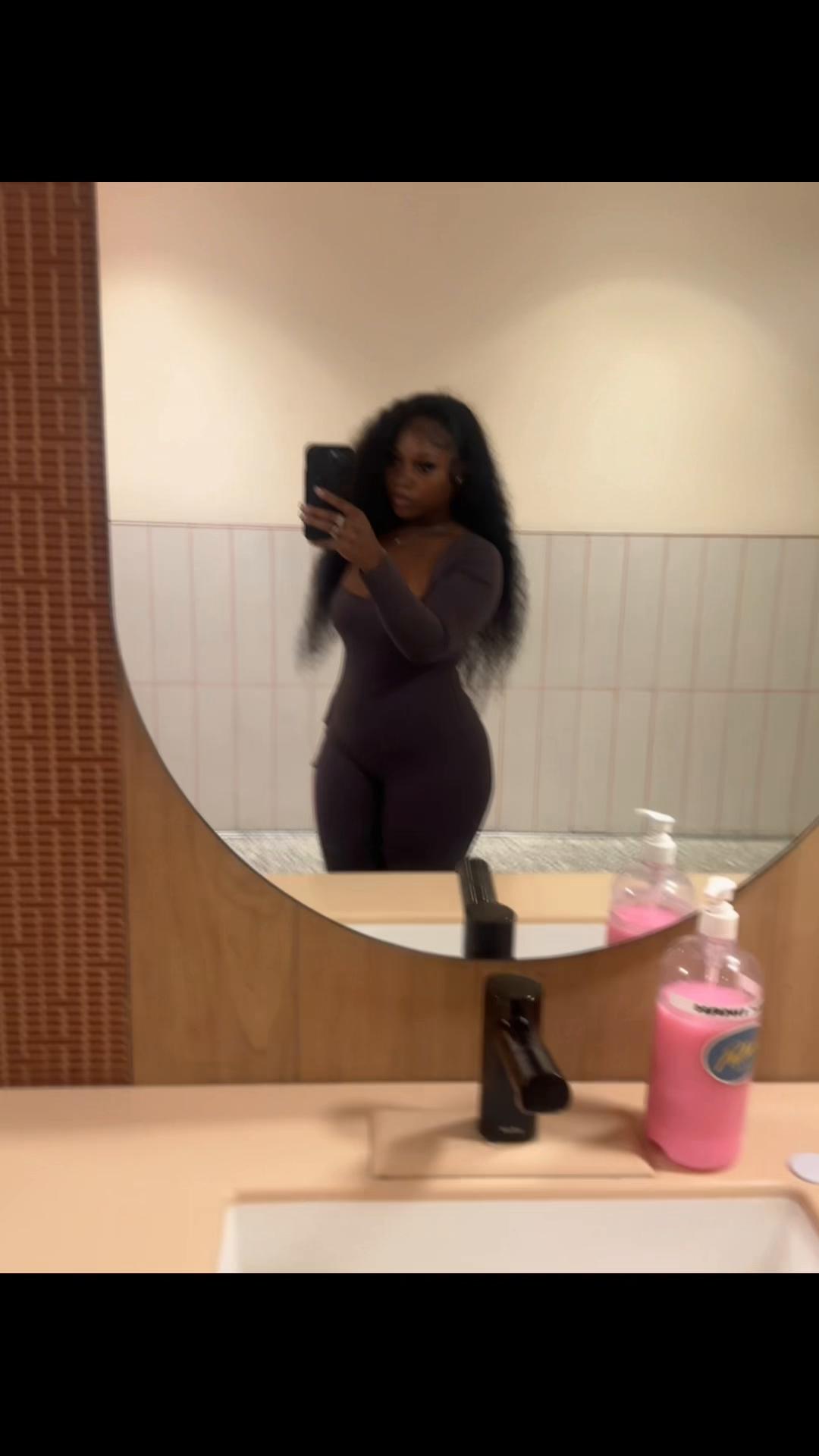 @C’nya🖤.
