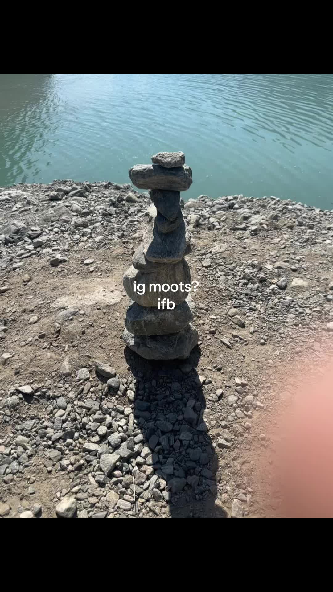 @The Insta Moot Finder