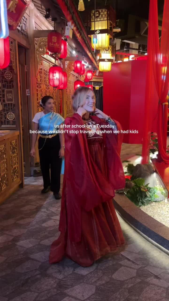 @Chloe | Life in Thailand