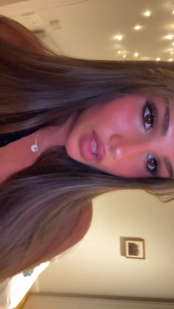 @Nelia