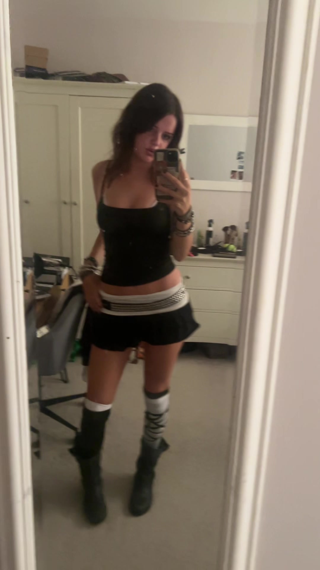 @2.hollys