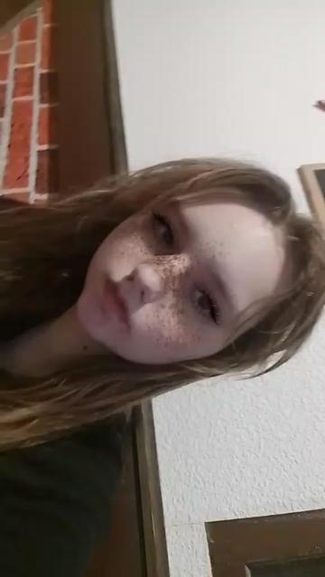 @Emelie