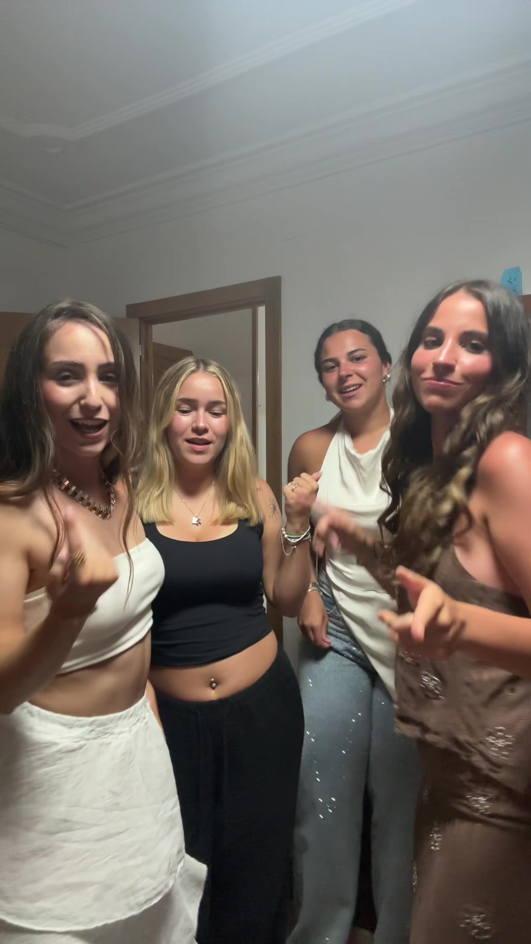 @maariaasimon