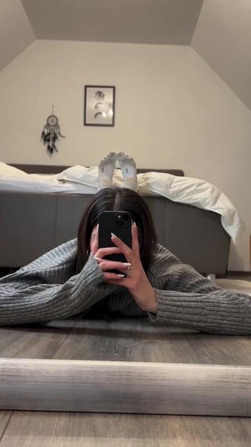 @ela.baddiee