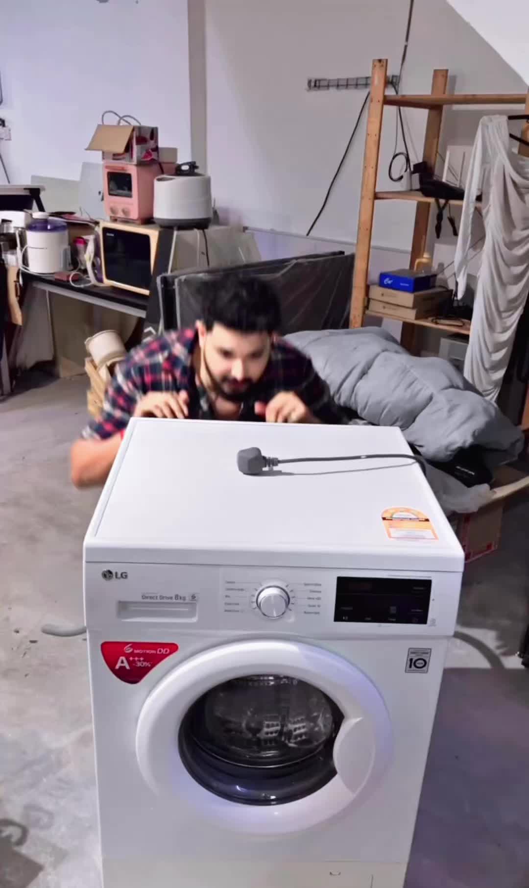 @Hanesh94