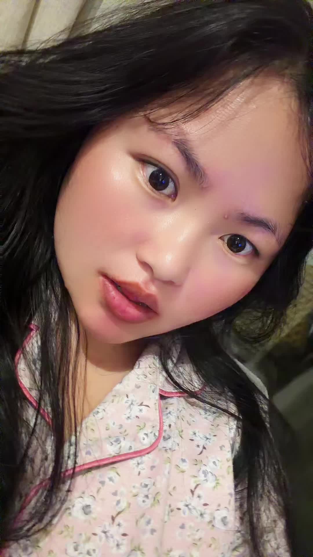 @🖤