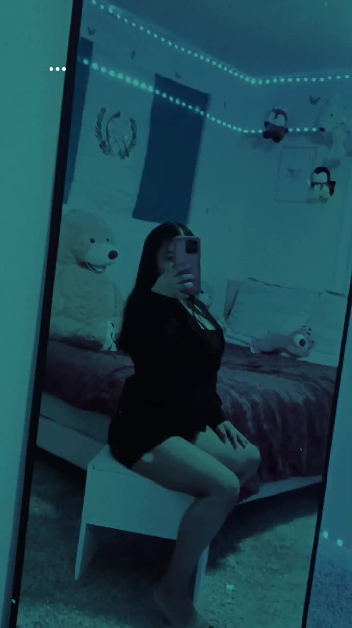 @karina🔹