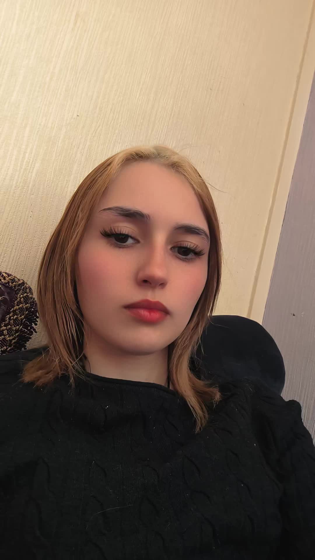 @🌹𝓜𝓵𝓵𝓮 𝓐𝓰𝓪𝓬𝓱𝓸𝓾𝔁🌹