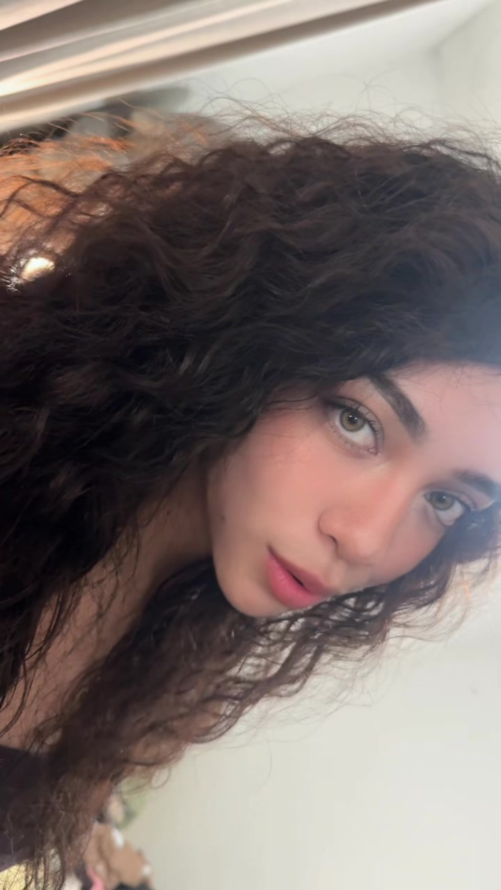 @Itsannya