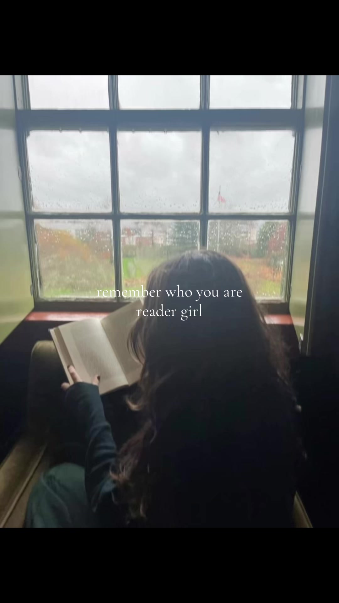 @hazel 📚