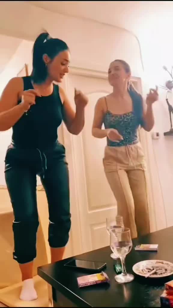 @Ana Ana