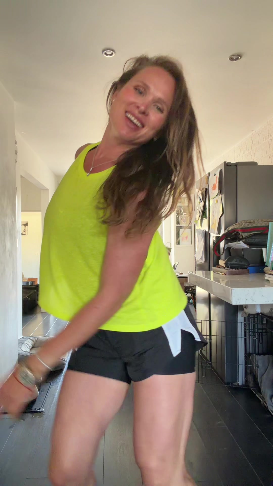 @ElenkaChi