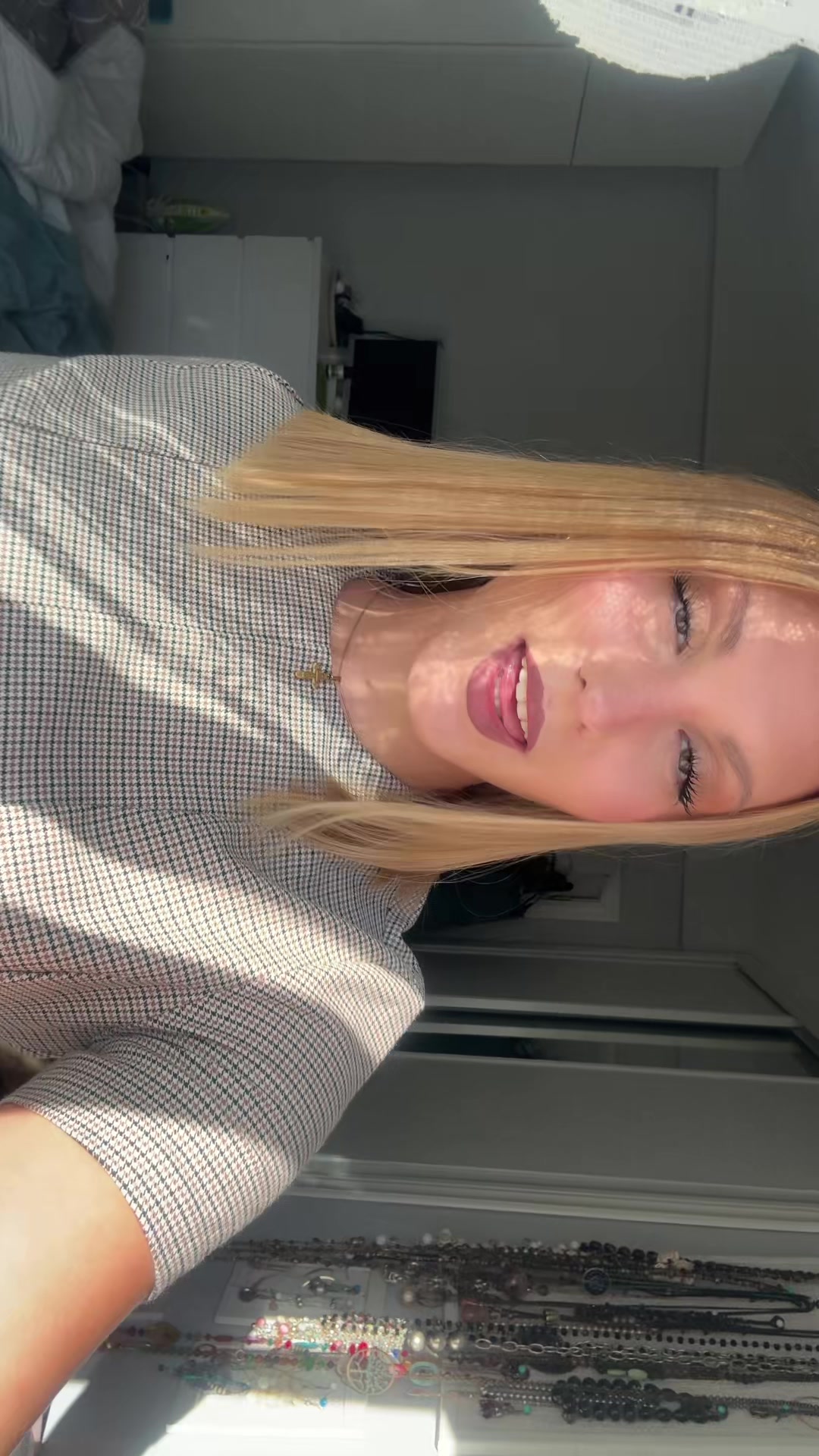 @claudiamrozz