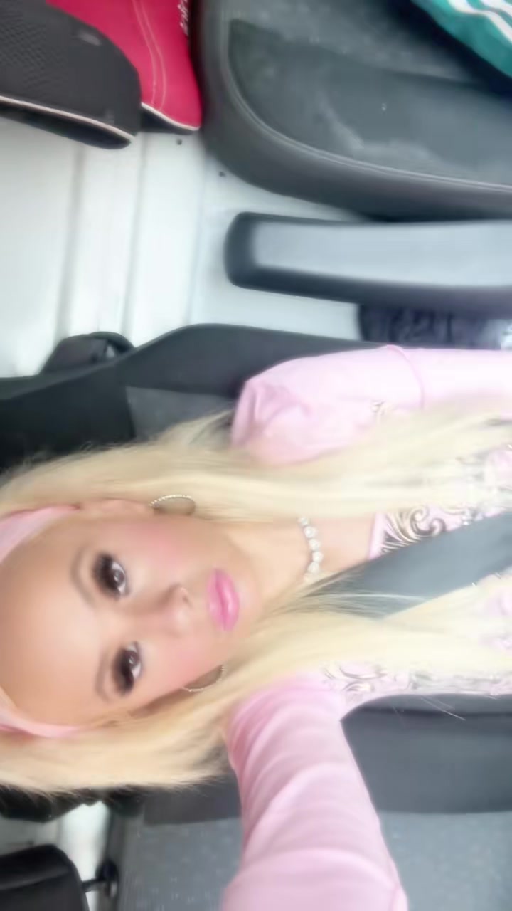 @𝐶ℎ𝑙𝑜𝑒𝑗𝑎𝑑𝑒👸🏼🎀🌸🥂
