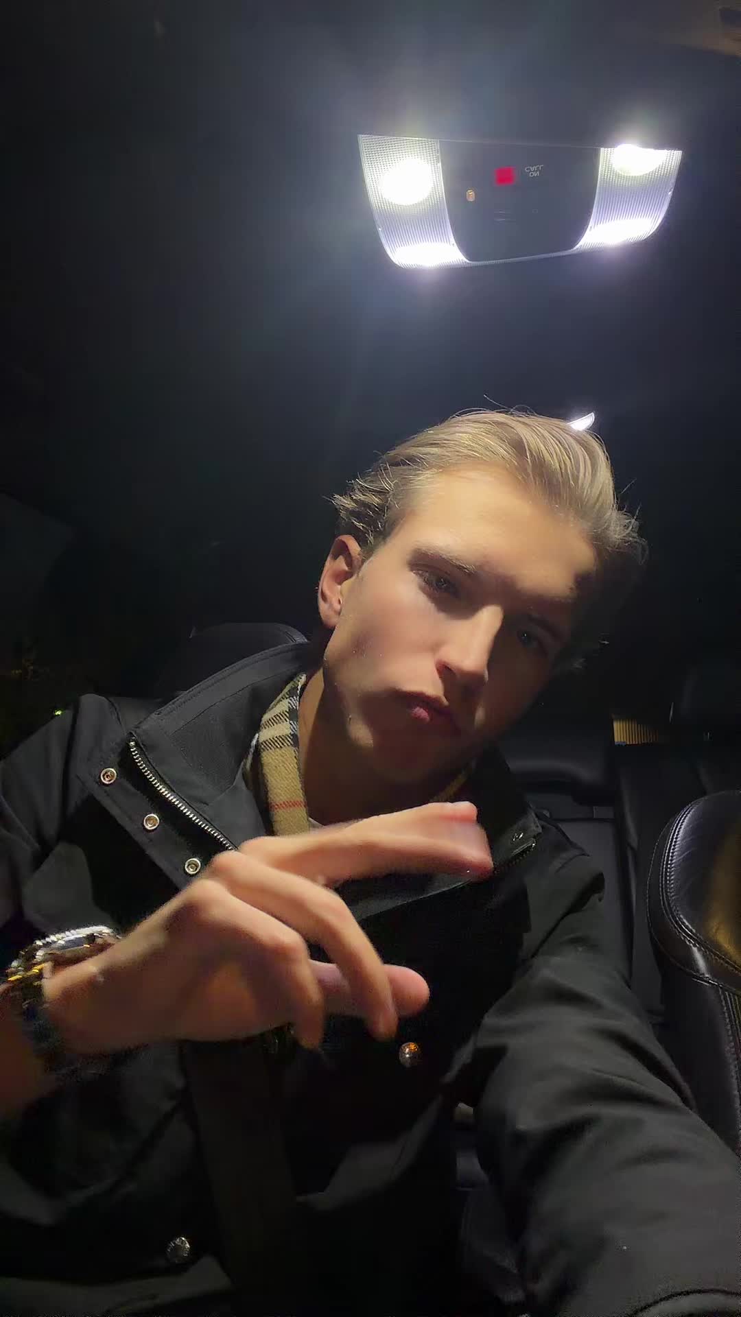 @Prince of Sweden