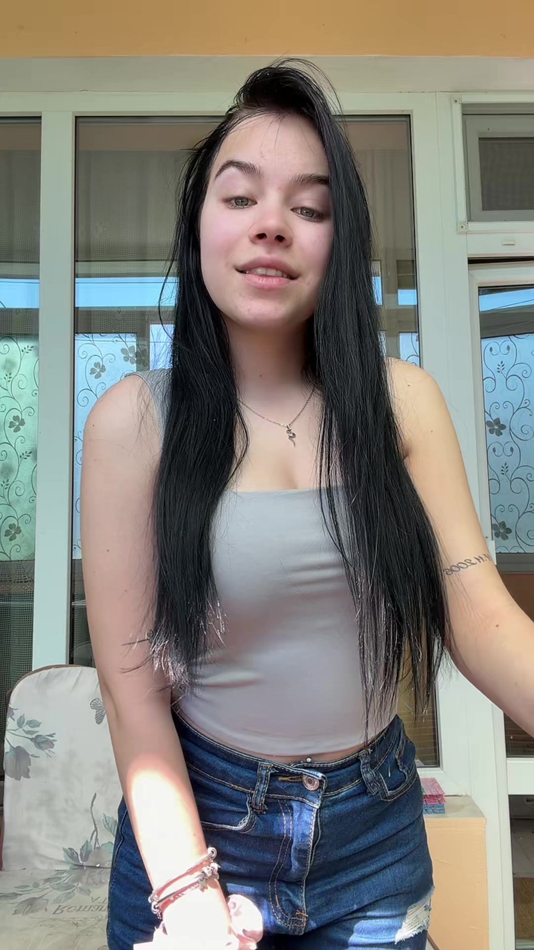 @Mimi5689