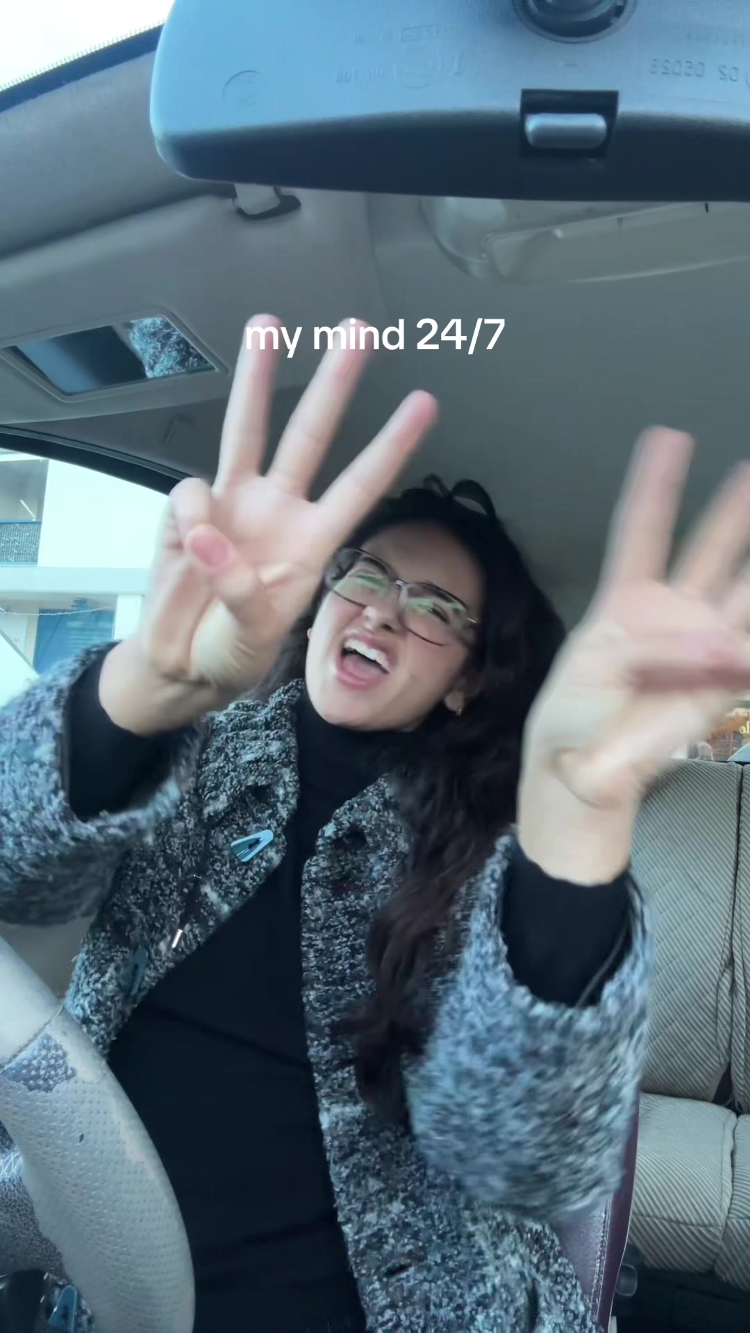 @sabrina