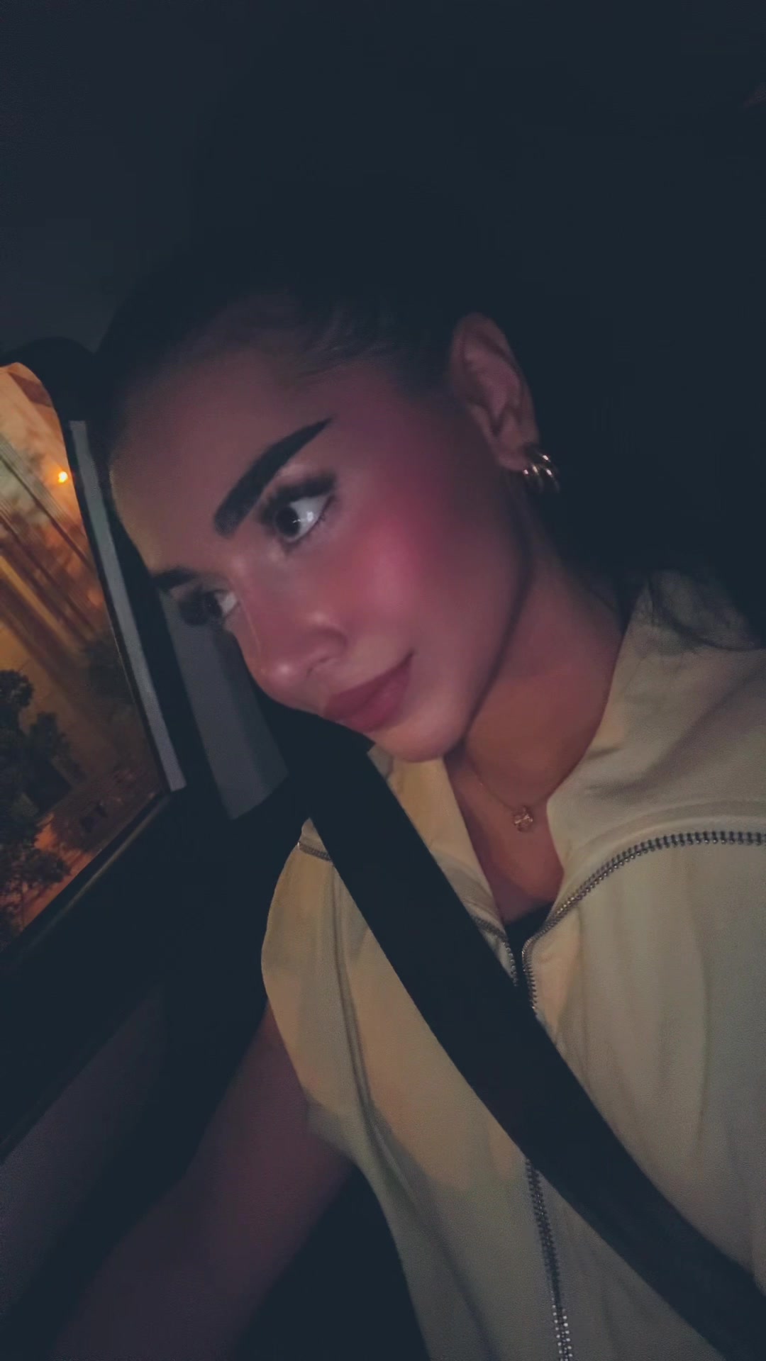 @mediiiiiiiia