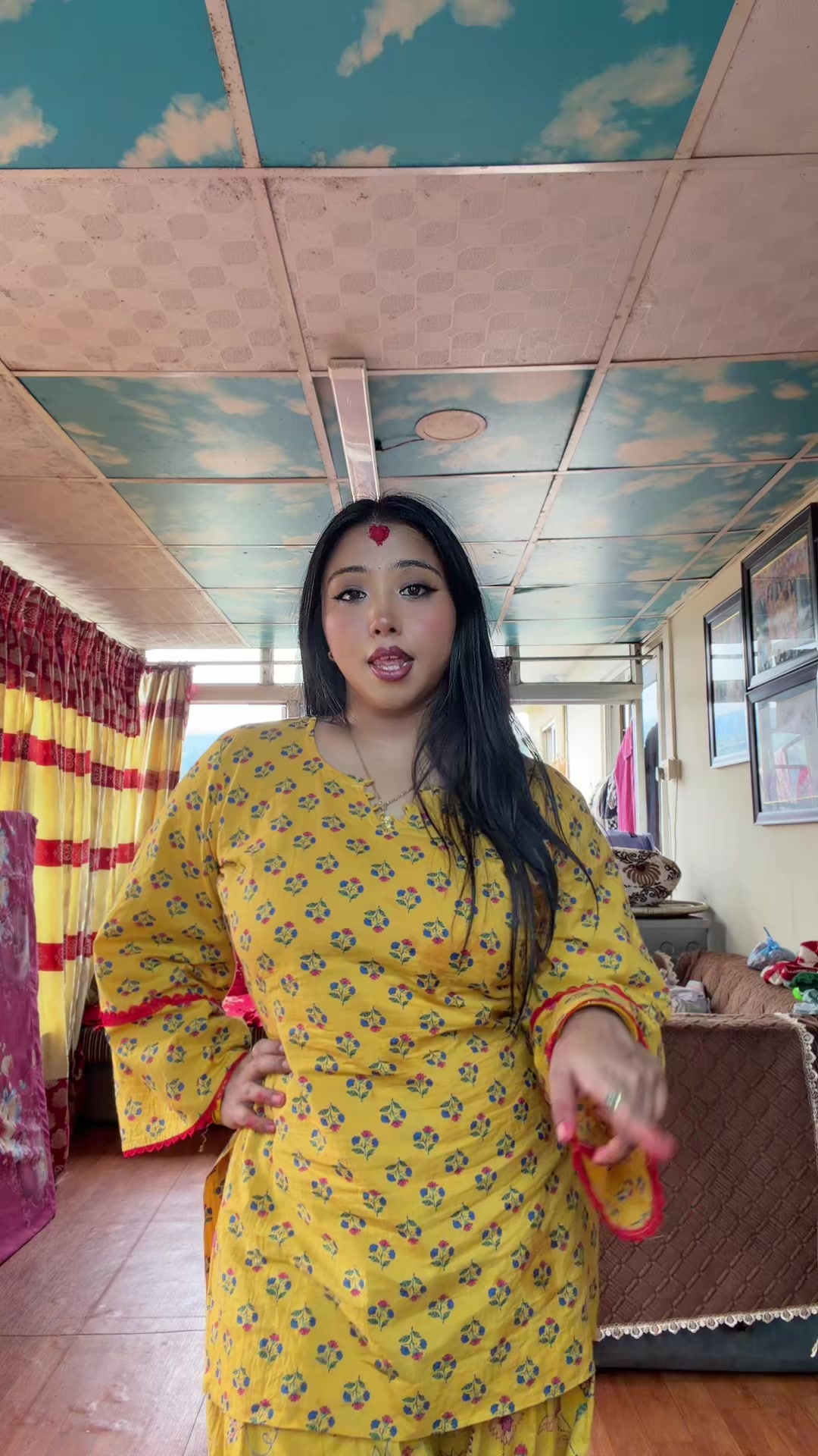@Roisha Dongol🧿