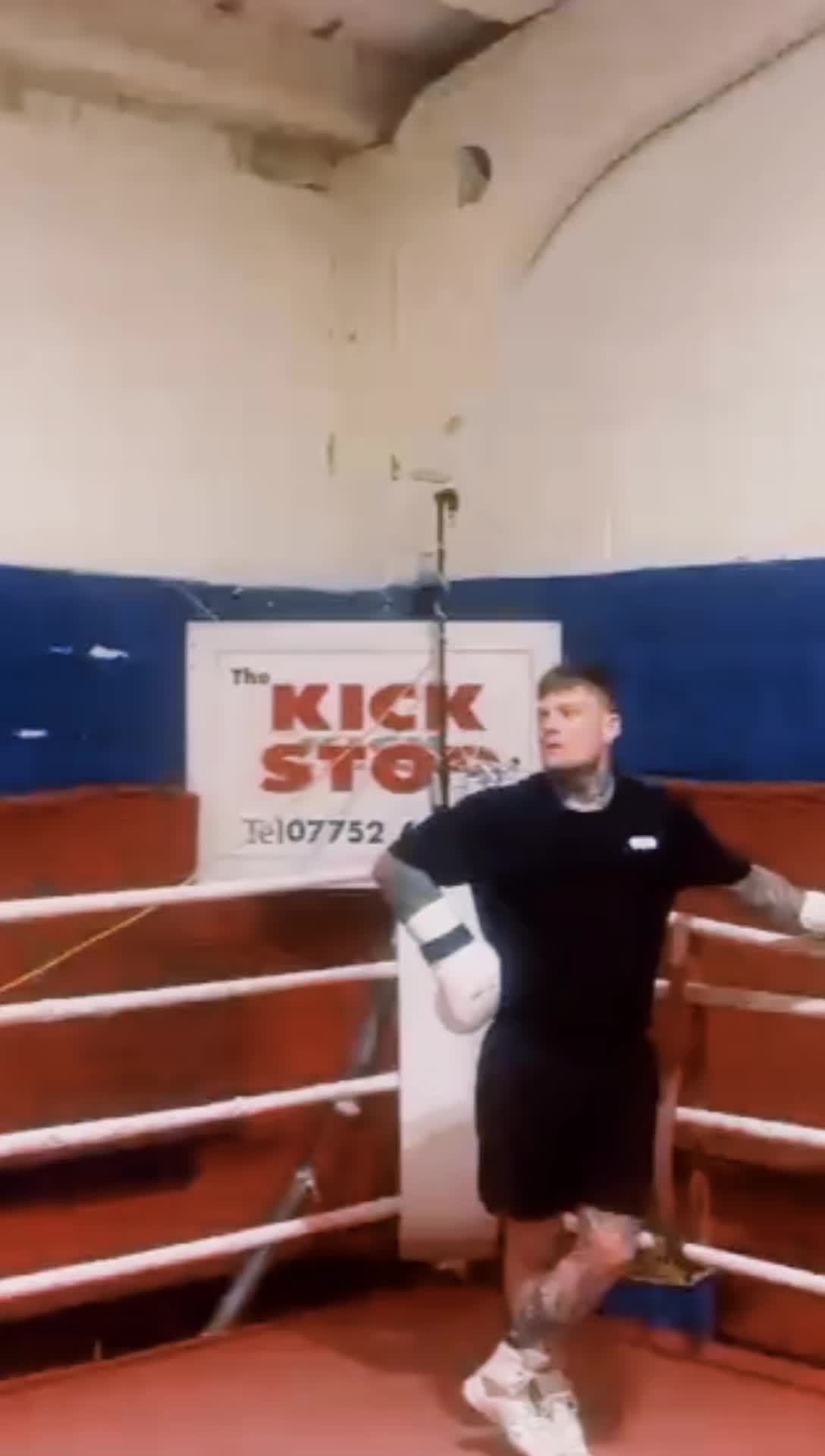 @Elvo's Boxing club