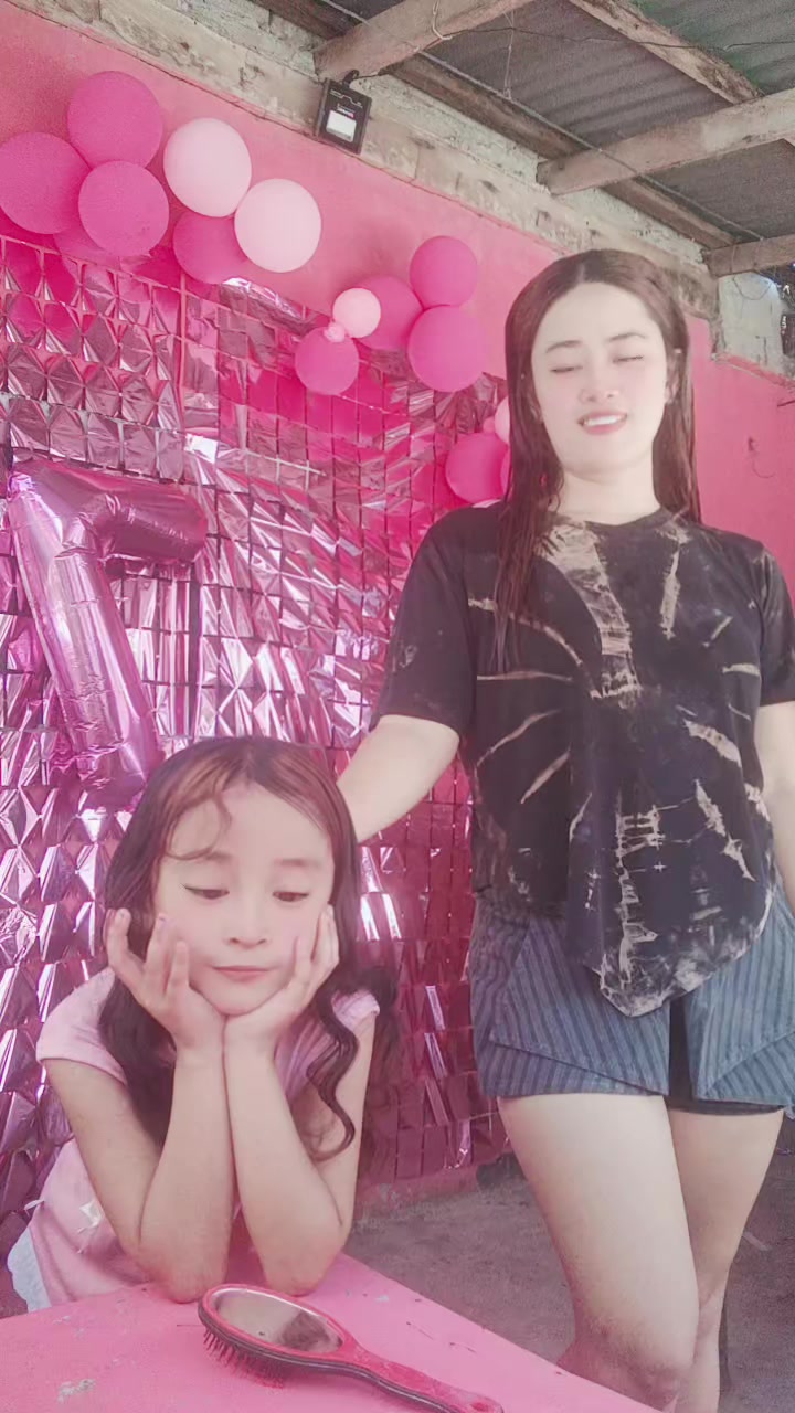 @Angel gemma ferido
