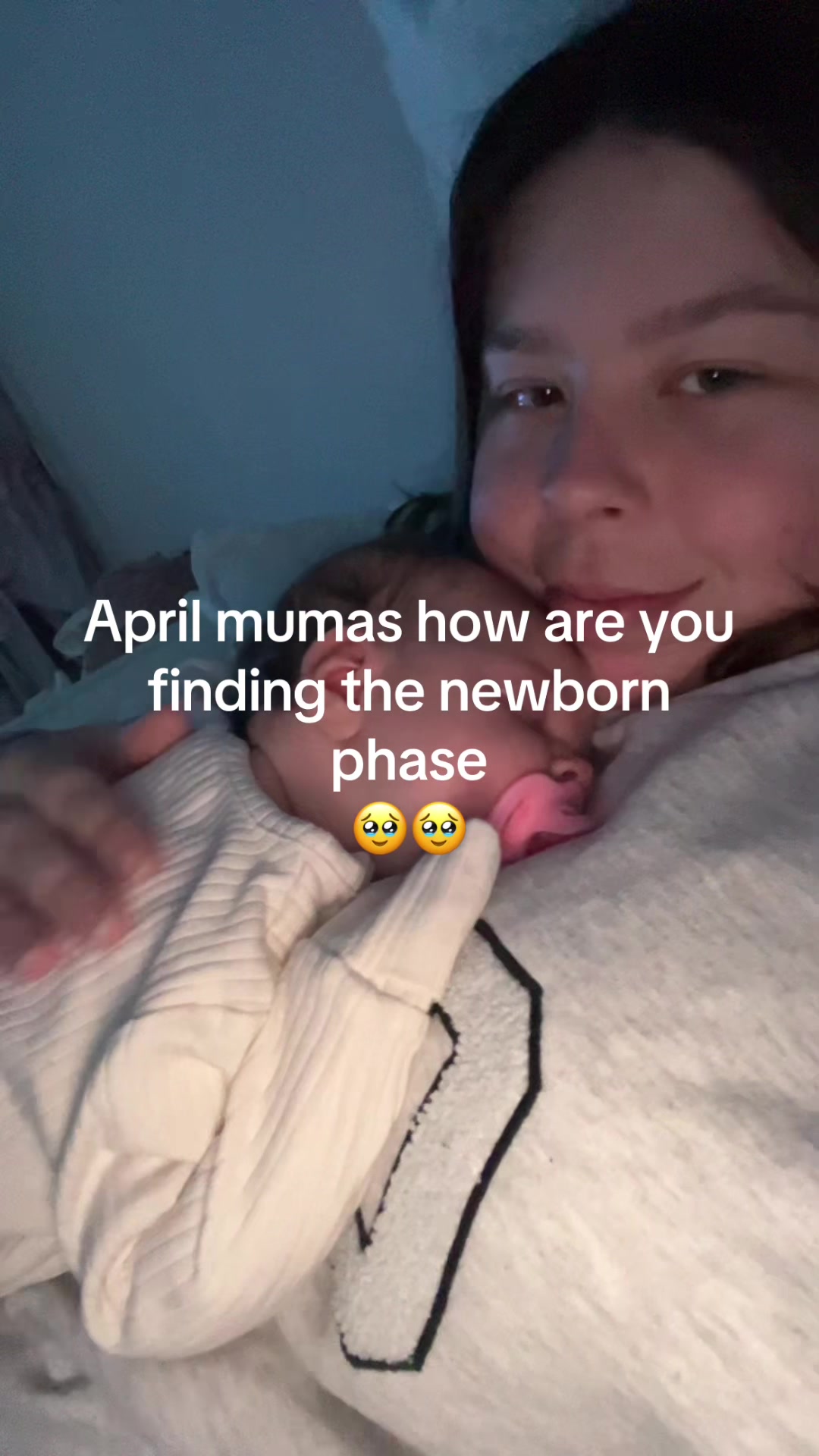 @chloe | first time mum ✨