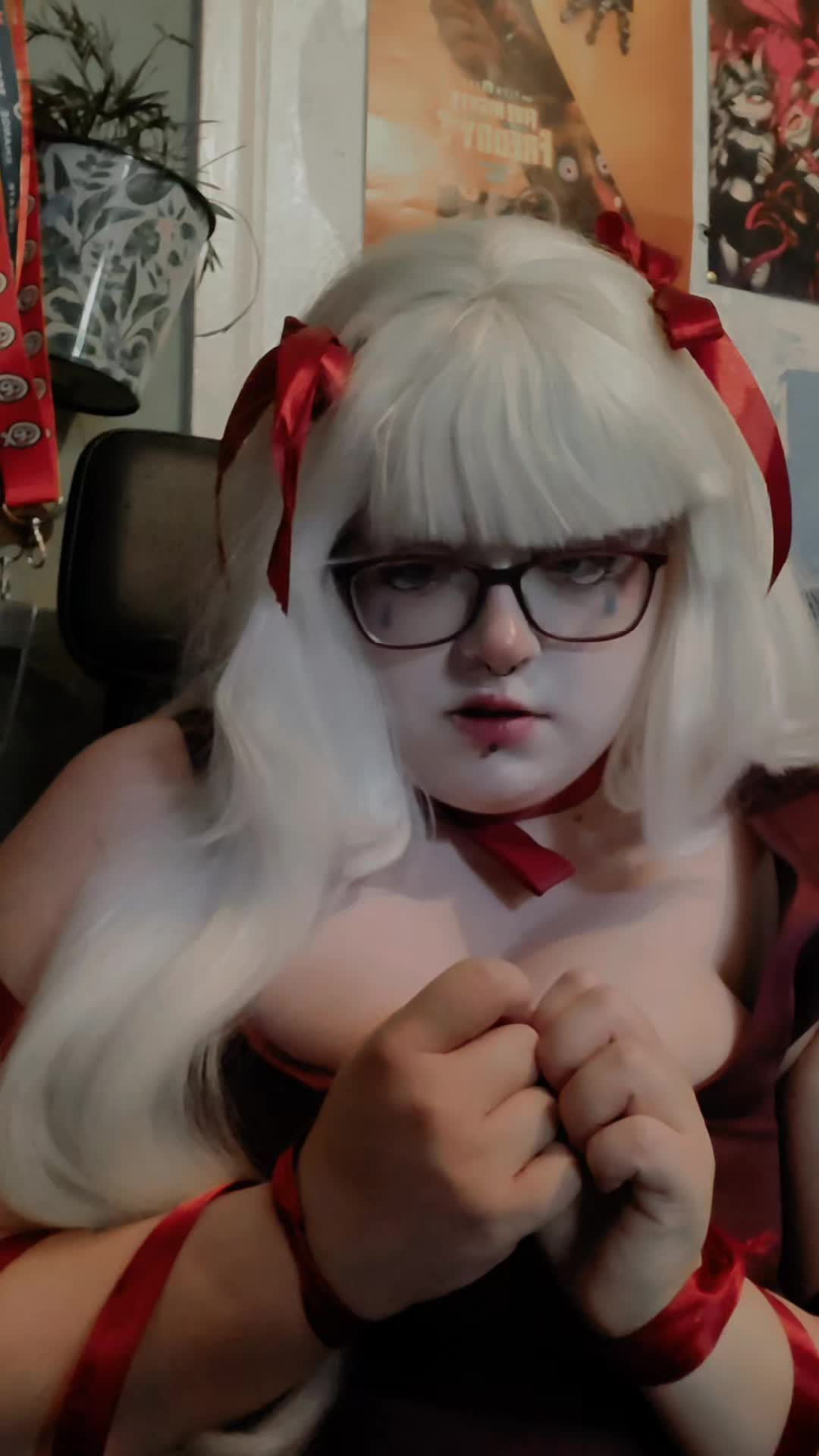@Crispy_Cosplays
