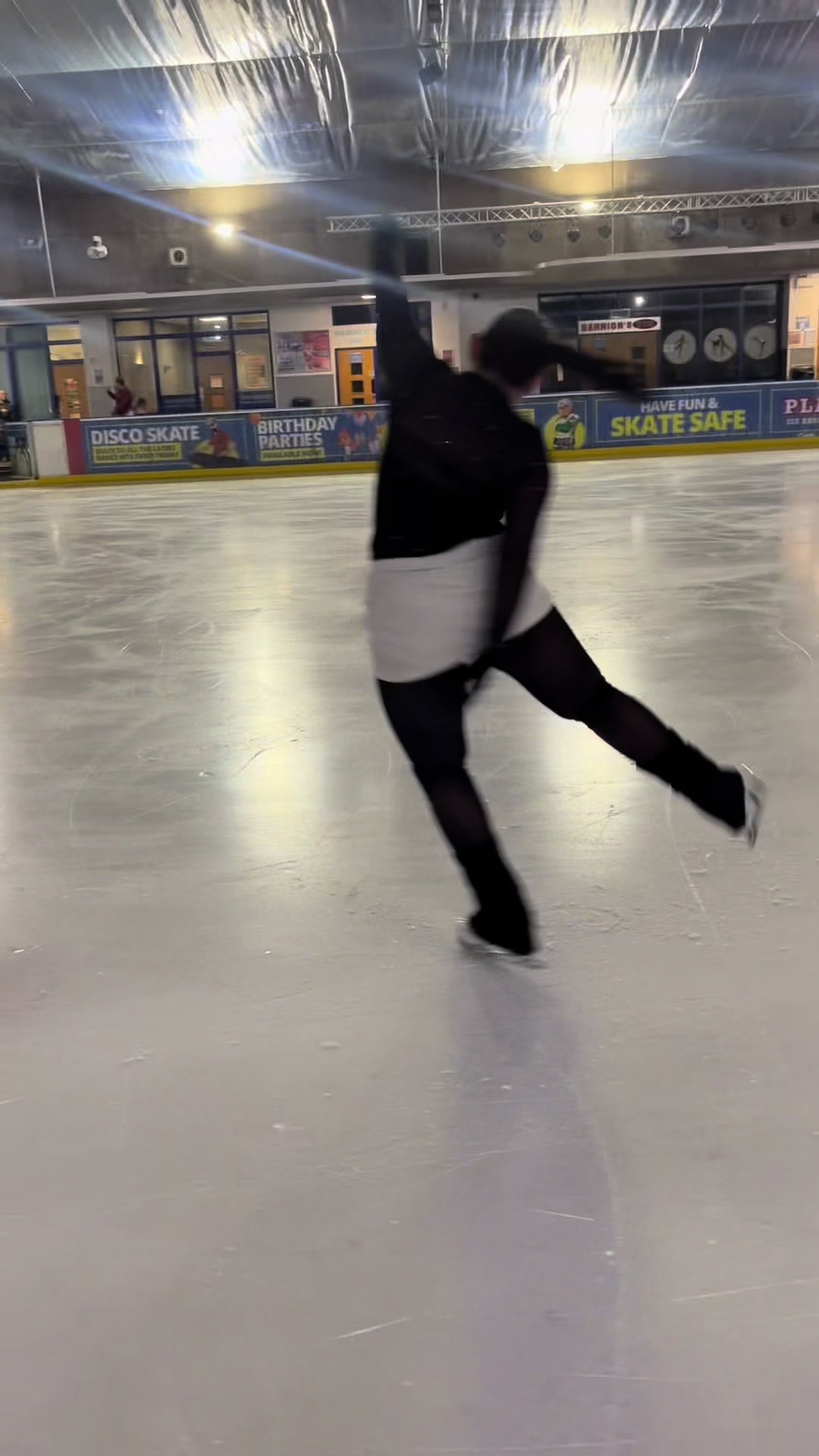 @Sofi&aacute; On Ice