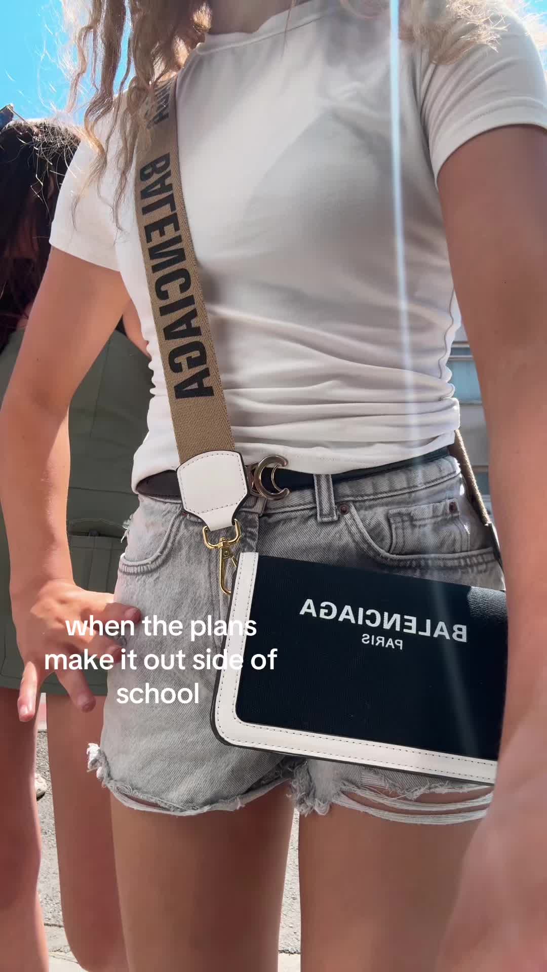 @๐๐ถ๐น๐พโฏ
