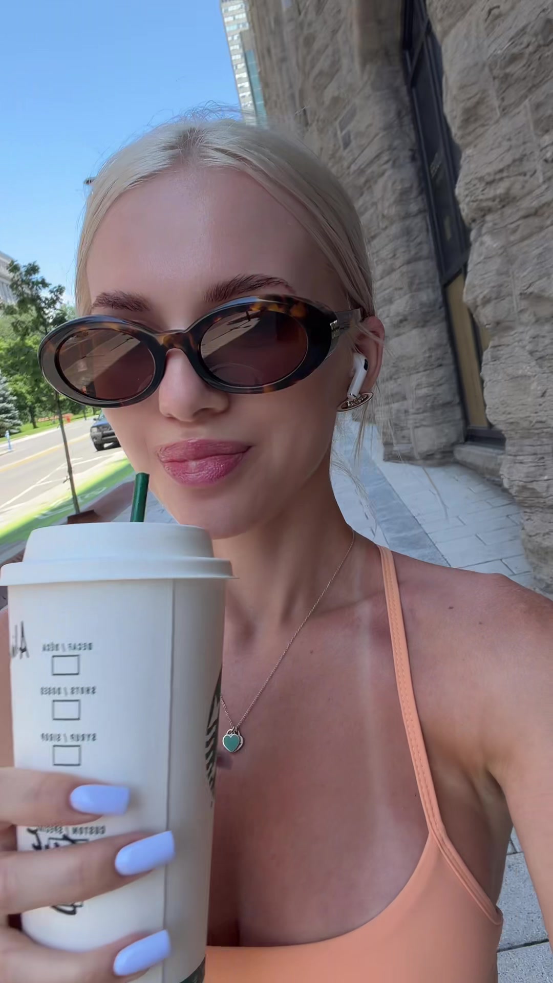 @Slavicblondexoxo