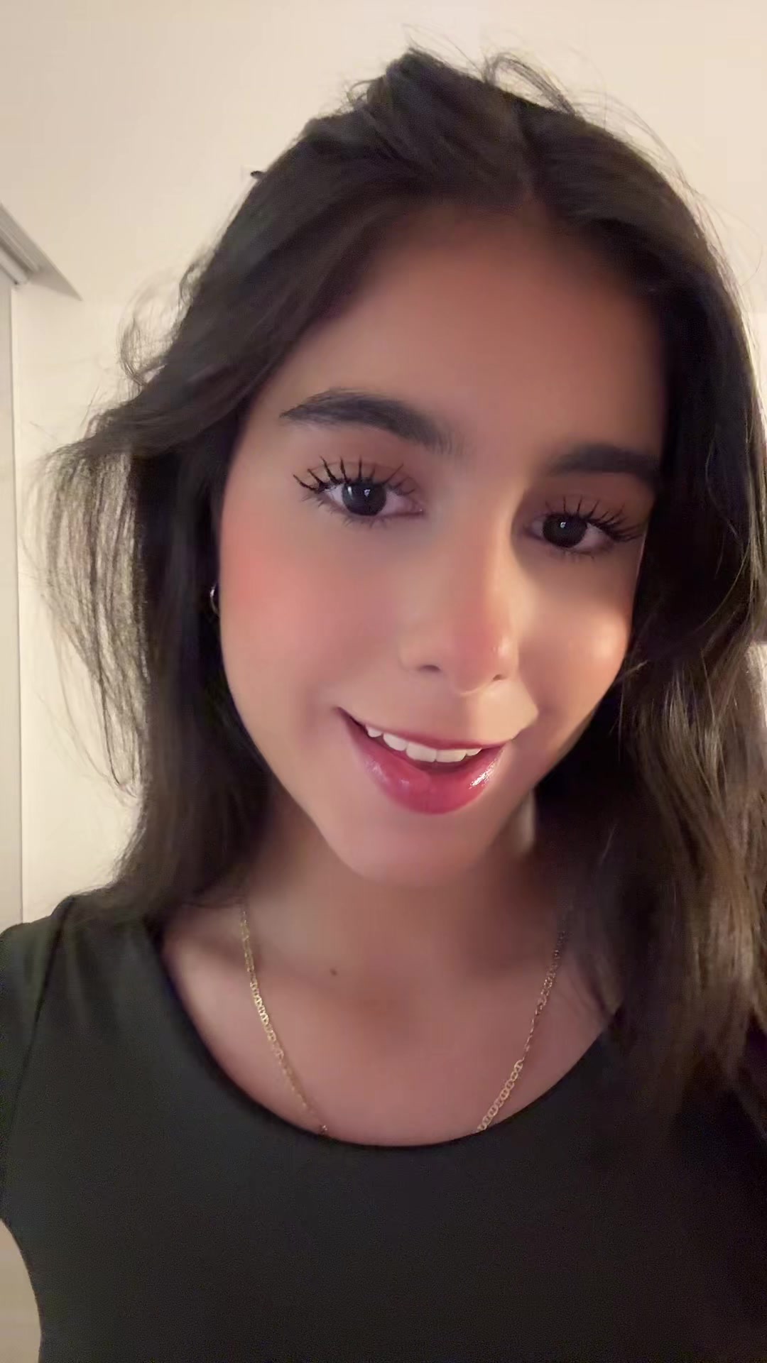 @majoayala.147