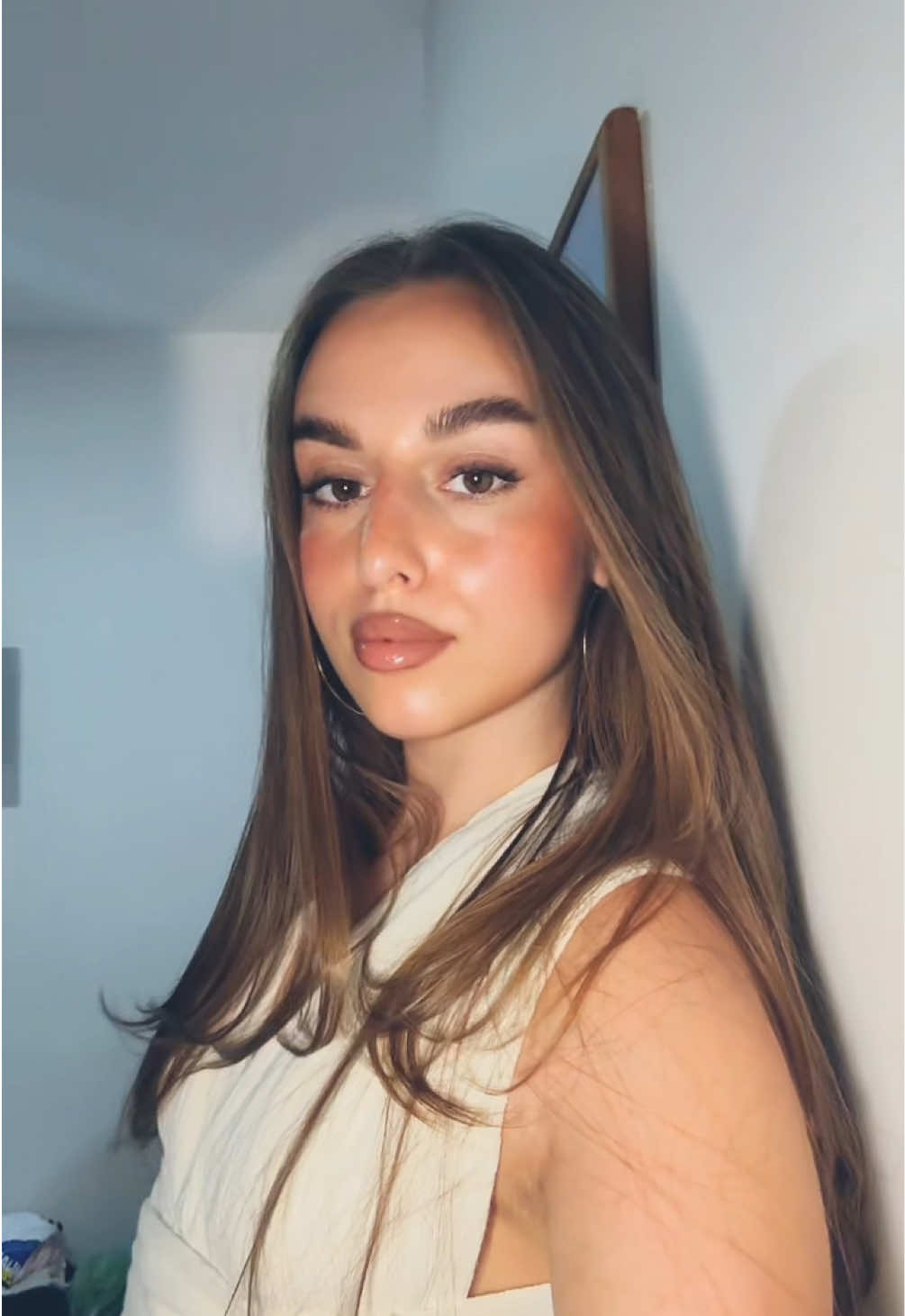 @anastasija ྀི