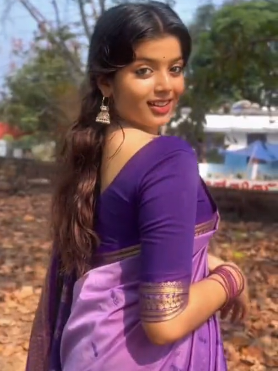 @Sembaruthi 🌺 செம்பருத்தி 💕
