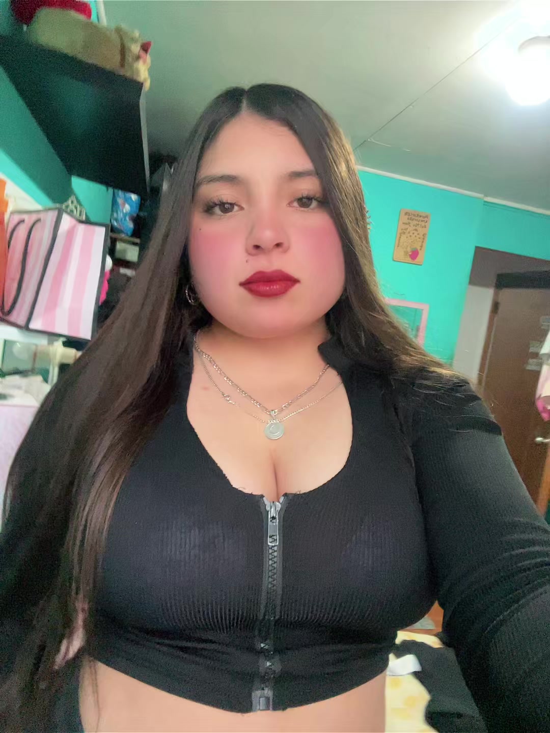 @Carlita 🩵