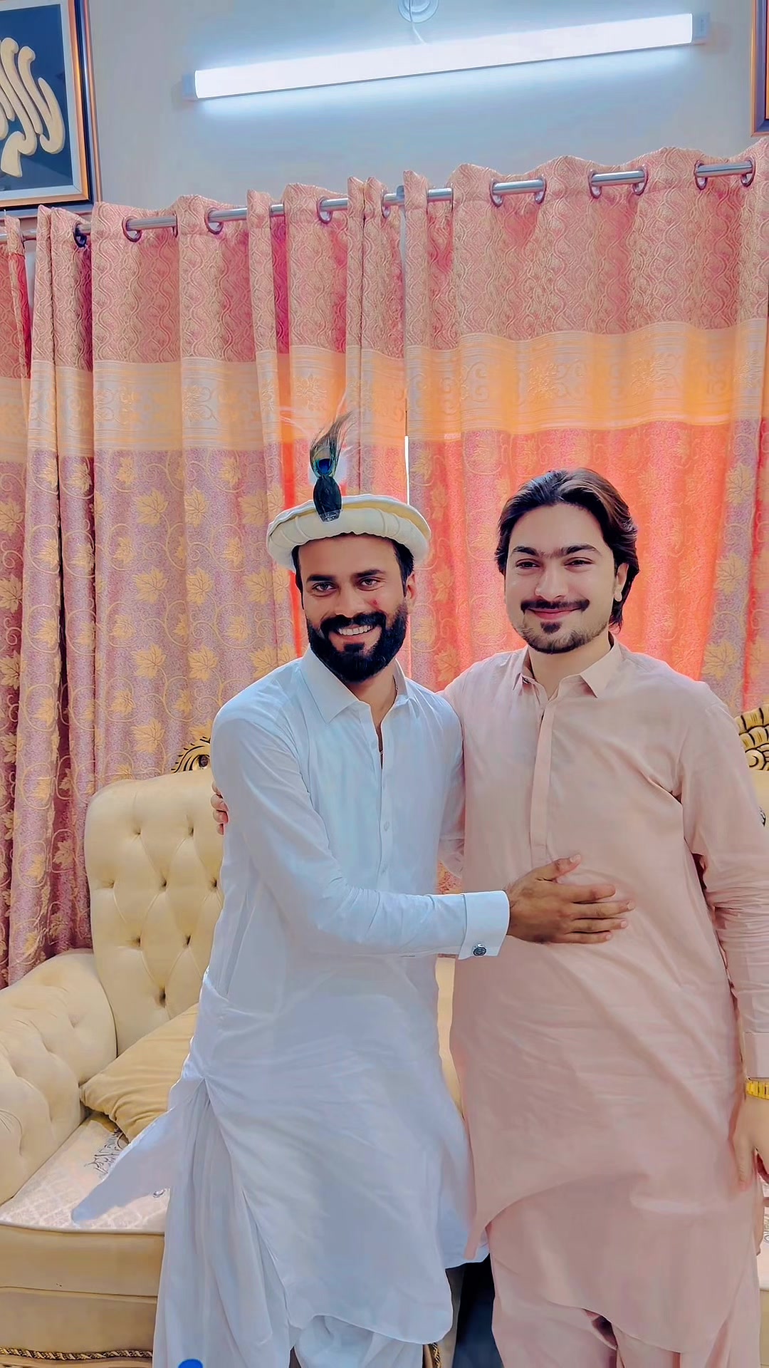 @Lala bhai 👑