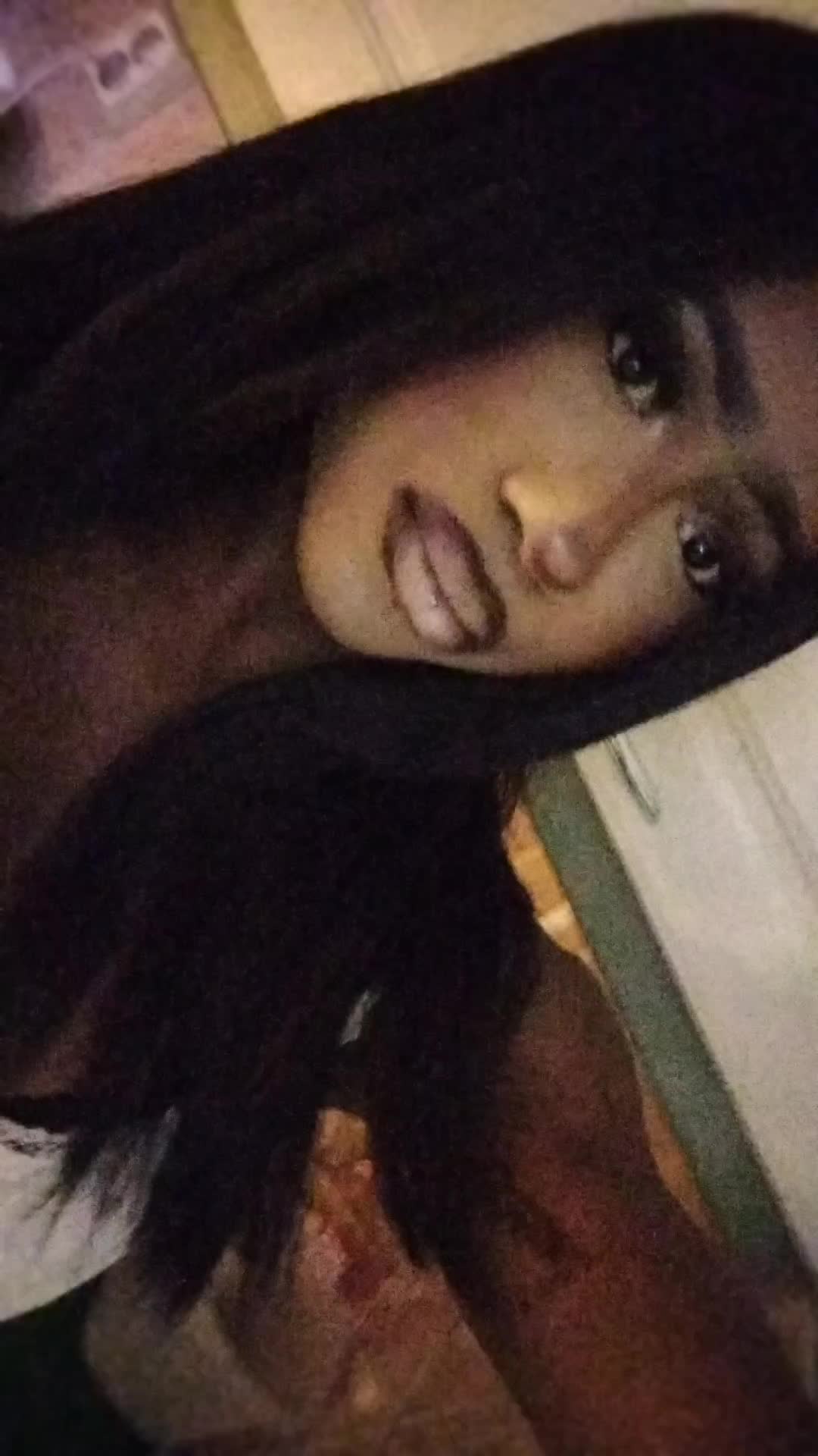 @Ellagracee ๐