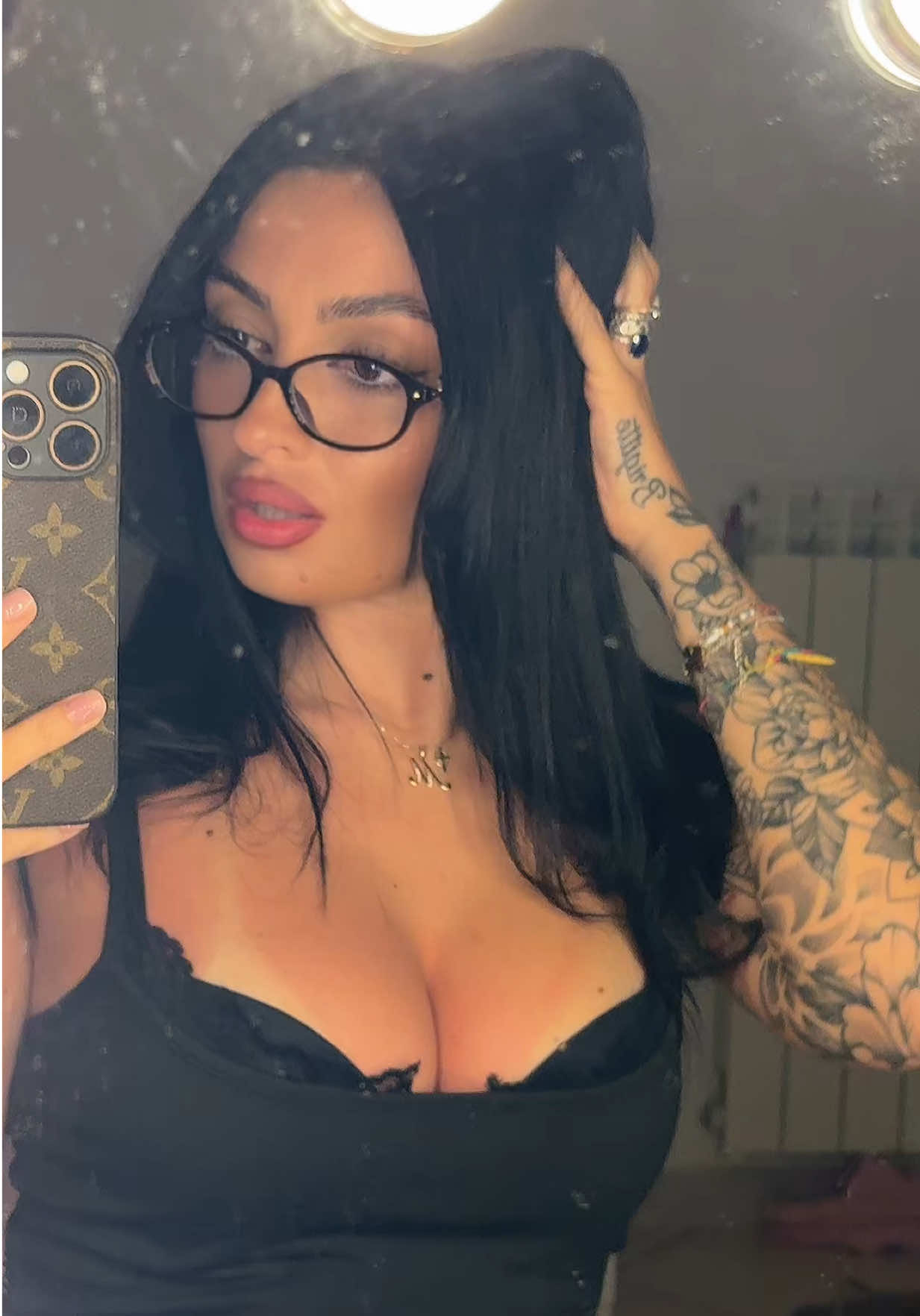@𝓕💋