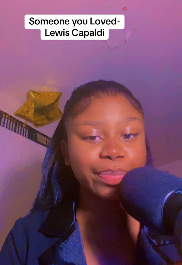 @clara0fficiel