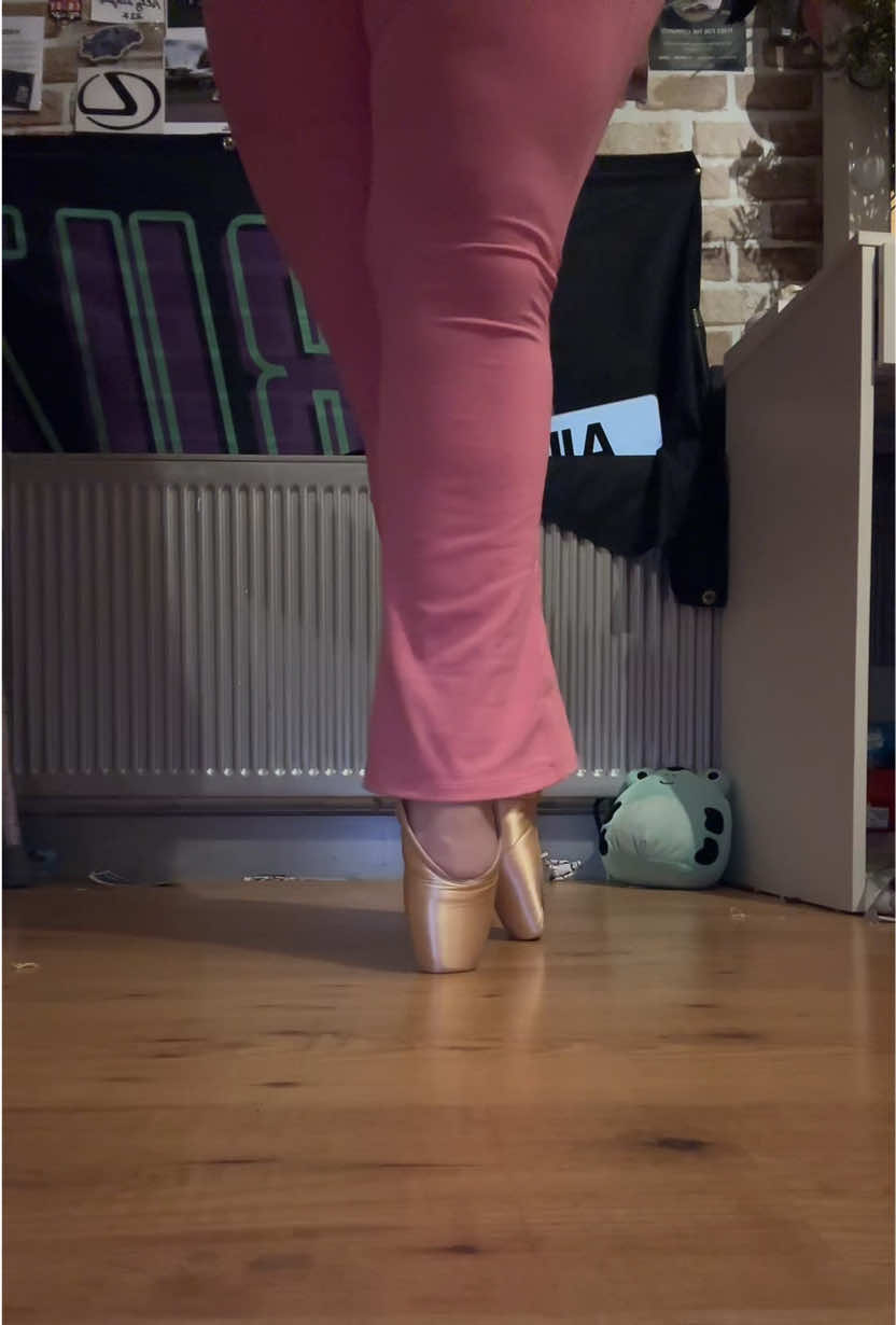@whats the pointe 💞